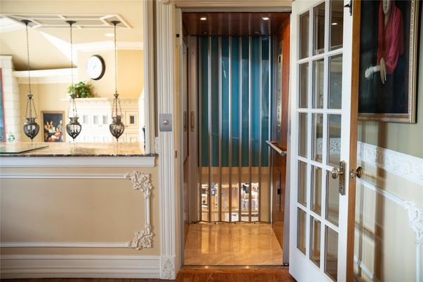 Elevator, Interior, Wood Texture Flooring