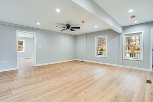 Empty room, Interior, Recessed Lighting, Wood Texture Flooring