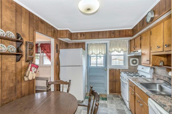 Interior, Kitchen, Wooden Walls