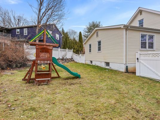 Backyard, Exterior, Playground