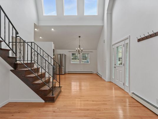Chandelier, Interior, Recessed Lighting, Wood Texture Flooring