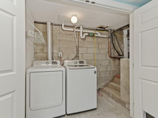 Interior, Stone Walls, Washer