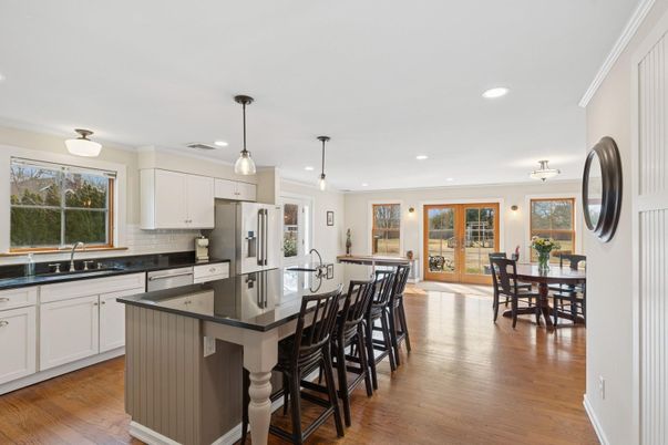 Dining room, Interior, Kitchen, Pendant Lights, Recessed Lighting, Wood Texture Flooring