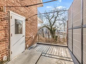 Exterior, Wood Texture Flooring
