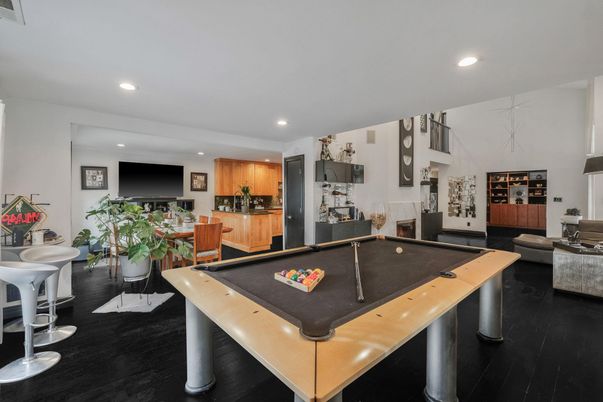 Billiard Table, Game Room, Interior, Living room, Recessed Lighting, Wood Texture Flooring