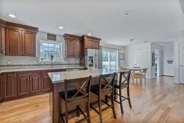 Dining room, Interior, Kitchen, Recessed Lighting, Wood Texture Flooring