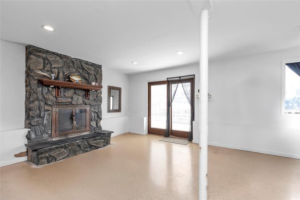 Empty room, Fireplace, Interior, Recessed Lighting