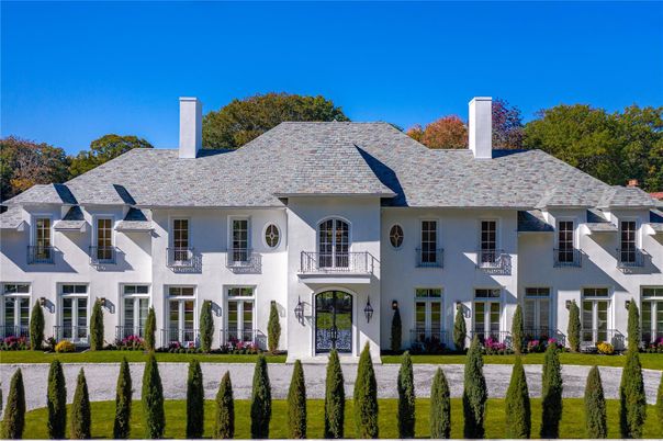 Backyard, Exterior, Facade, French Provincial