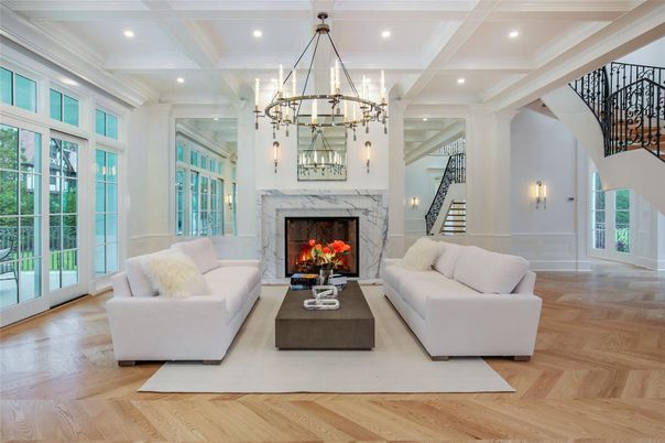 Chandelier, Fireplace, Interior, Living room, Pendant Lights, Recessed Lighting, Wood Texture Flooring