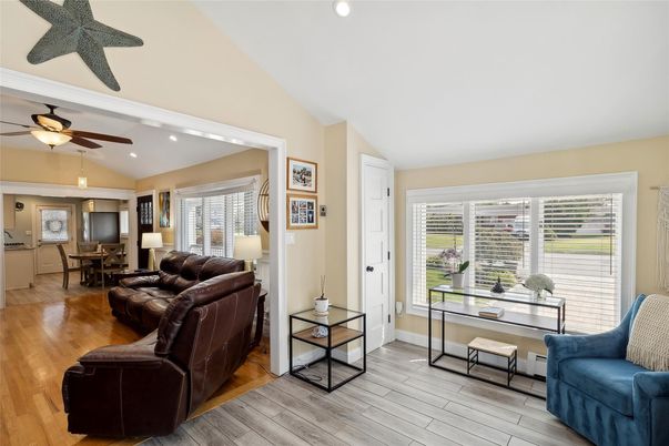 Dining room, Interior, Living room, Recessed Lighting, Wood Texture Flooring