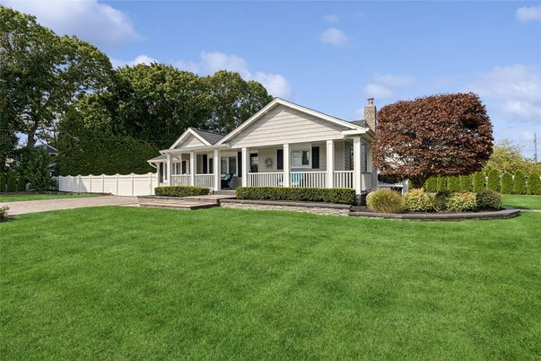 Backyard, Exterior, Facade, Farmhouse