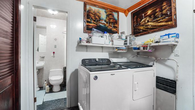 Bathroom, Interior, Utility Closets, Washer