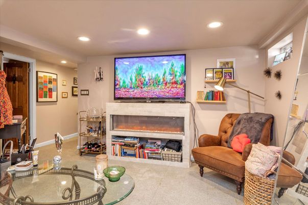 Fireplace, Interior, Recessed Lighting