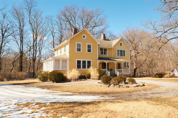 Backyard, Exterior, Facade, Farmhouse