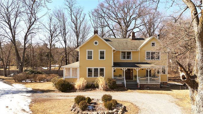 Backyard, Exterior, Facade, Farmhouse