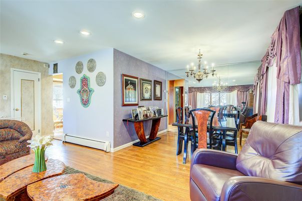 Chandelier, Dining room, Interior, Recessed Lighting, Wood Texture Flooring