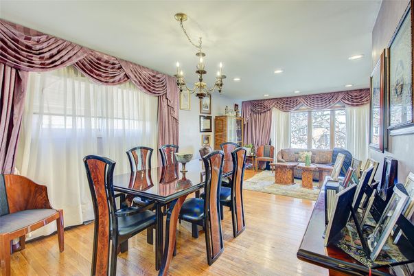 Chandelier, Dining room, Interior, Living room, Recessed Lighting, Wood Texture Flooring