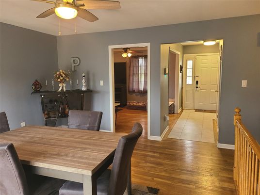 Dining room, Interior, Wood Texture Flooring