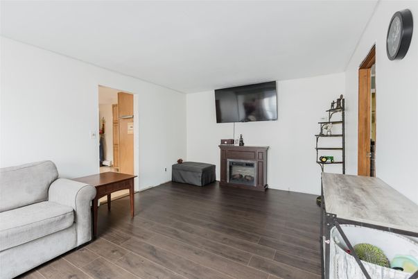 Fireplace, Interior, Wood Texture Flooring