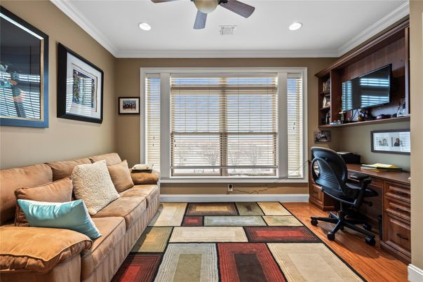 Home Office, Interior, Recessed Lighting, Wood Texture Flooring