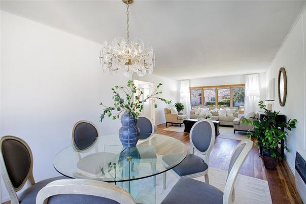 Chandelier, Dining room, Interior, Living room, Wood Texture Flooring