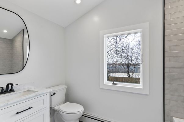 Bathroom, Interior, Recessed Lighting