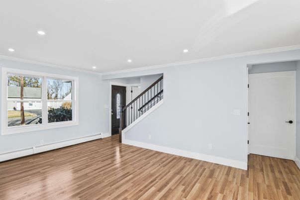 Empty room, Interior, Recessed Lighting, Wood Texture Flooring