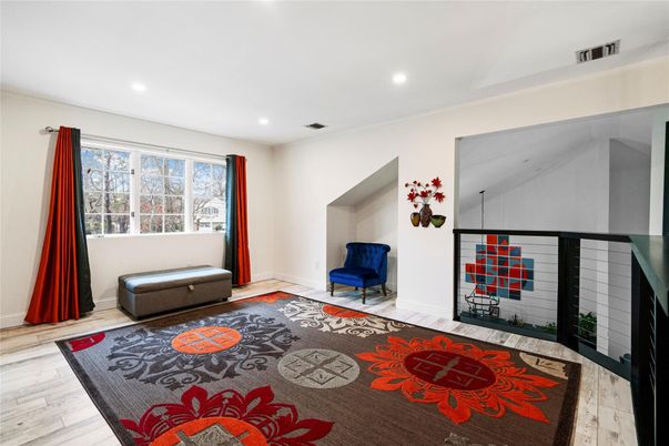 Interior, Recessed Lighting, Wood Texture Flooring