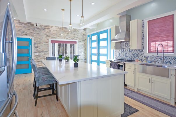 Dining room, Interior, Kitchen, Pendant Lights, Recessed Lighting, Stainless Steel Appliances, Stone Walls, Wood Texture Flooring