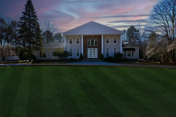 Backyard, Exterior, Facade, Georgian