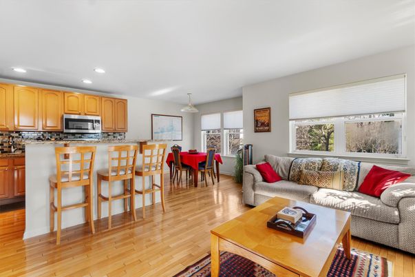 Dining room, Interior, Kitchen, Living room, Pendant Lights, Recessed Lighting, Wood Texture Flooring