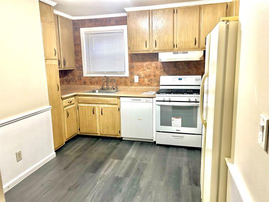 Interior, Kitchen, Wood Texture Flooring