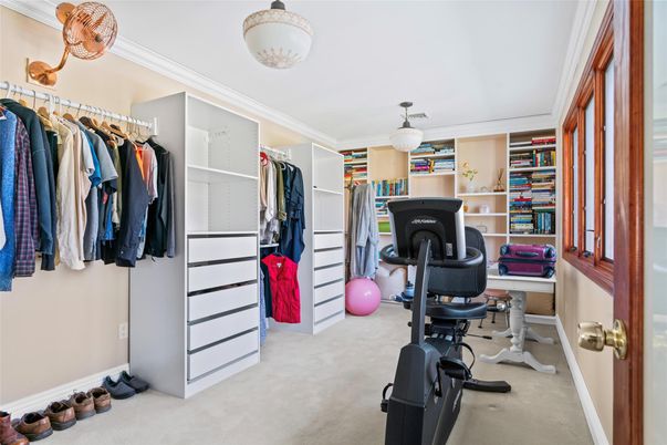 Home Office, Interior, Walk-in Closets