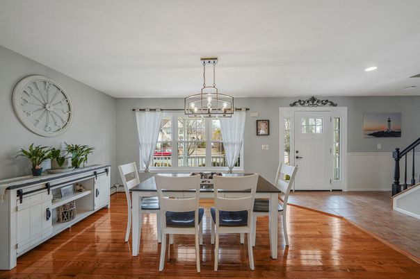 Dining room, Interior, Pendant Lights, Recessed Lighting, Wood Texture Flooring