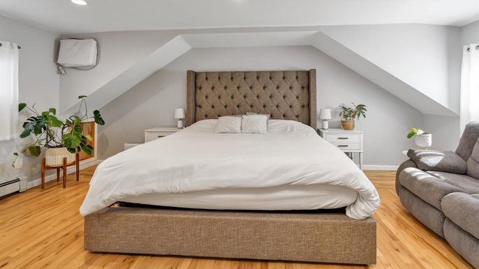 Bedroom, Interior, Recessed Lighting, Wood Texture Flooring