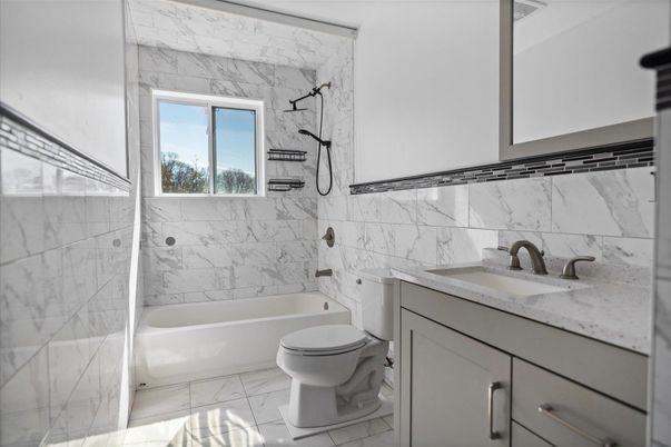 Bathroom, Interior, Marble, Marble Walls