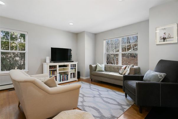 Interior, Living room, Recessed Lighting, Wood Texture Flooring