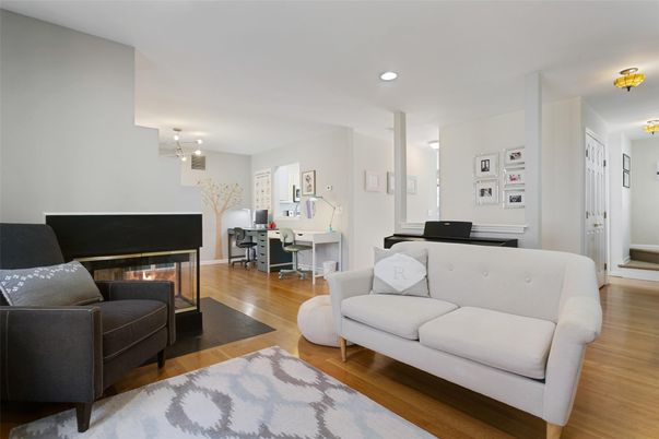 Fireplace, Interior, Living room, Pendant Lights, Recessed Lighting, Wood Texture Flooring
