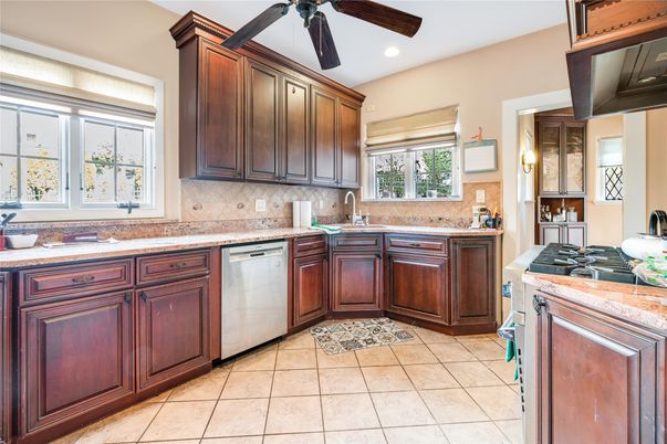 Interior, Kitchen, Recessed Lighting