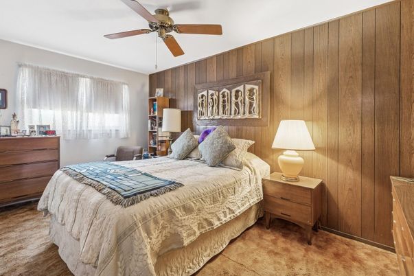 Bedroom, Interior, Wooden Walls