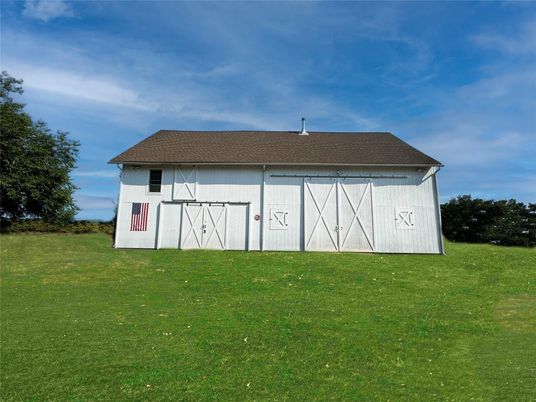 Backyard, Detached Garage, Exterior