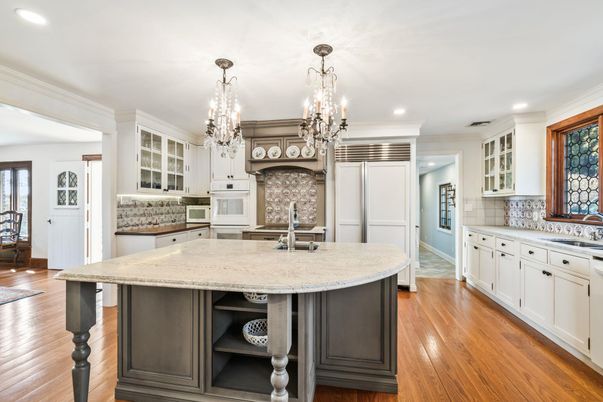 Chandelier, Interior, Kitchen, Recessed Lighting, Stainless Steel Appliances, Wood Texture Flooring