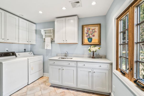 Interior, Recessed Lighting, Washer