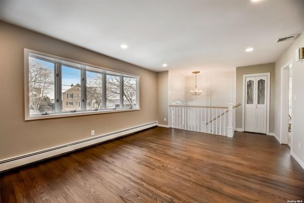 Chandelier, Empty room, Interior, Recessed Lighting, Wood Texture Flooring