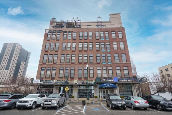 Exterior, Facade, Condo Building