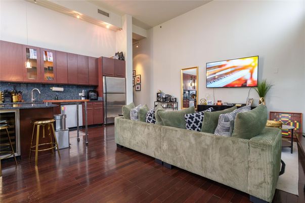 Interior, Kitchen, Living room, Pendant Lights, Recessed Lighting, Stainless Steel Appliances, Wood Texture Flooring
