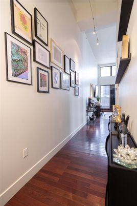 Interior, Pendant Lights, Wood Texture Flooring