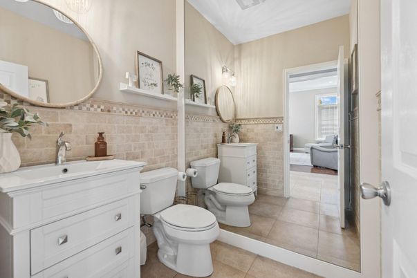 Bathroom, Interior