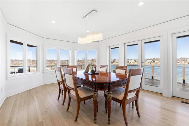 Chandelier, Dining room, Interior, Recessed Lighting, Water, Wood Texture Flooring
