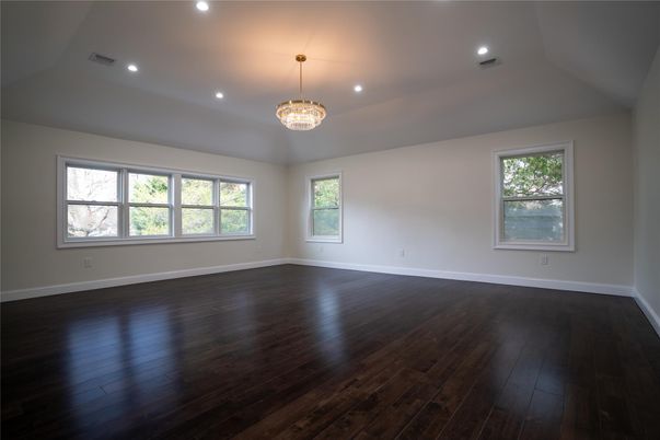 Chandelier, Empty room, Interior, Recessed Lighting, Wood Texture Flooring